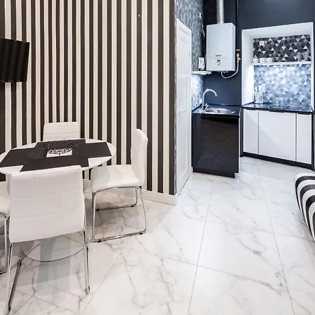 Bv Art Deco Apartment Lviv